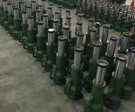 私家车主春季踏青赏花请携带机械千斤顶